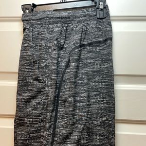 Lulu PaceBreaker 9” Shorts